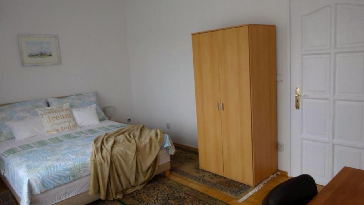 László Apartman Apartamento Tihany Exterior foto